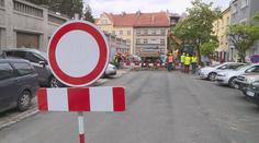 Bulovka a tisíce lidí bez vody. Nemocnice musela rušit operace