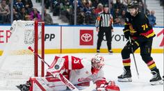 Michal je extrémně klidný, z tlaku v NHL se nepodělá, říká bývalý trenér Postavy