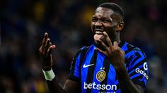 Oslabený FC Turín potrápil Inter. Těsný triumf zařídil hattrickem Thuram