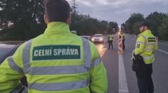 Vláda prodloužila kontroly na hranicích. Několik převaděčů skončilo ve vězení