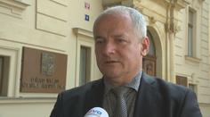 Omezte rodinné oslavy. Prymula šokuje svými kontroverzními výroky