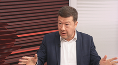 Rozkol ve vládě kvůli ebole: Nesouhlasím s převozem pacienta do Česka, soptí Okamura