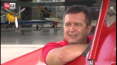 Napřímo: Hamáček prozradil tajemství červené mikiny i své koníčky