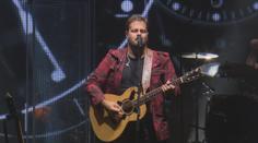 Letní festivaly opět ožívají. Chystají se také hvězdné koncerty