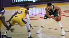 V NBA se přepisovala historie! Hned pět hráčů zaznamenalo triple double