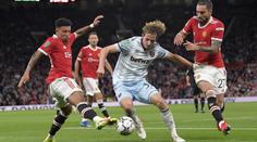 West Ham s Králem v sestavě šokoval United a je v osmifinále Carabao Cupu