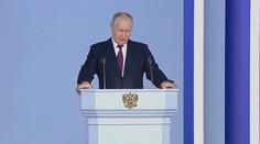 Ničí Putina rakovina? Při projevu se zakuckával, nedokázal udržet rovnováhu