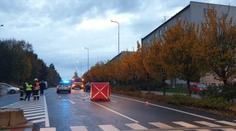 Tři nehody v kraji během dne. Sražená chodkyně zemřela, další dvě se zranily