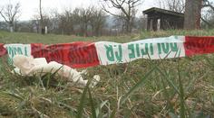 Žena bodla svého přítele do zad. O pár týdnů později slavili svatbu