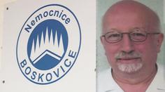 Záhadná smrt: Zkrvavené tělo primáře leželo na náměstí!