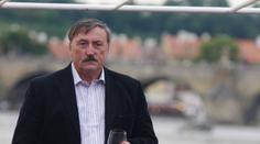 Legendární Panenka se vyrovnává s těžkou tragédií. Zemřela mu dcera