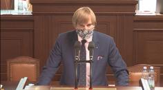 Vojtěch: Vnitřní akce pro více než 10 stojících lidí jsou od pátku zakázané!