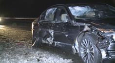 Mladík v BMW dostal na D5 smyk, smetl pracovníka odtahovky!