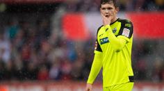 Bundesligu přerušili dopoledne, večer byl potvrzen první hráč s koronavirem