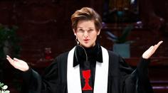 Farářka Martina Viktorie Kopecká skončila v nemocnici. Musela na operaci