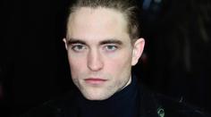 Z upíra Batmanem, netopýřího muže si zahraje Robert Pattinson