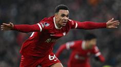 Další zásah do obrany Liverpoolu. Alexander-Arnold si poranil vazy