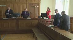 Politici chtějí zavést dětský certifikát. Pedofilům by zabránil pracovat s dětmi
