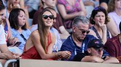 Amerika ji svědčí! Berdychova Ester se opalovala nahoře bez