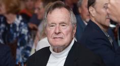 Americký exprezident Bush se zranil. Zlomil si krční obratel