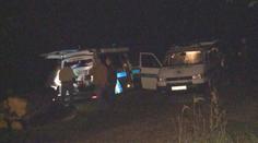 Manžele z Prahy našli mrtvé pod kládami. Policie má podezřelého