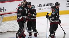 Vejmelku čeká ostrá premiéra v NHL. Vychytá podceňované Buffalo?