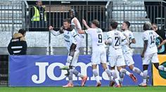 Sparta poprvé v historii ligy padla v Karviné. Slavia vede soutěž