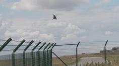 Armáda vyřadila vrtulníky H-1 z provozu. Vyšetřování tragédie může trvat měsíce