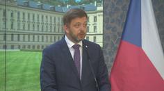 Vláda schválila zvýšení existenčního minima. Ukrajince chce motivovat penězi