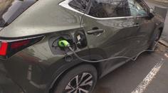 Parkování zdarma pro elektromobily v Liberci končí. Lidé si stěžovali