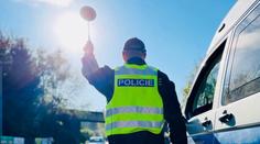 Nezvyklá nehoda na Kutnohorsku: Policie našla nabourané auto, řídilo ho dítě