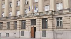 Zásah policie na genrálním štábu. Zadržených je 10 lidí