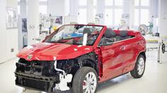 SUV bez střechy: Ve Škodě přestavěli Karoqa na kabriolet