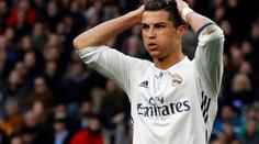 Ronaldo jako břídil: Víc prodávají Woods i Djokovič
