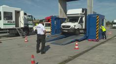 Policii došla trpělivost s kamioňáky, provedla velkou kontrolu