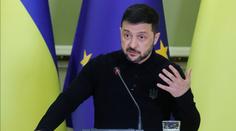 Zelenskyj prozradil, kolik Ukrajinu stojí válka. Mluví o dvou plánech