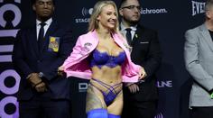 Boxerka šokovala fanoušky při vážení. Tohle není porno, vzkazují