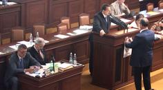 Ve Sněmovně byla i sranda, bohužel ale za naše peníze. VIDEO