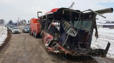 Obrovské neštěstí: Pět mrtvých při srážce vlaku a autobusu v Srbsku