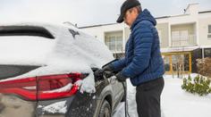 Expert na motory tvrdě zkritizoval elektromobily. Ušlechtilý cíl selhává, tvrdí