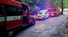 Akční záchrana na Karlštejně kvůli spadlému mobilu. Umřeme, bála se žena