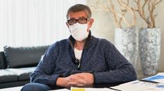 Babiš místo hlášení vzpomínal na maminku. Co je ptačí mlíko, ptají se lidé