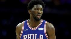 Bucks vyhráli i bez Antetokounmpa, Philadelphii se vrátil Embiid