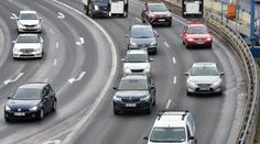 Nehoda na okruhu ucpala západ Prahy, kolona měla kilometry