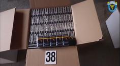 Gang prodával pašované cigarety. Celníci a policisté je dopadli