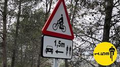 Cyklisté prosazují, aby mohli jezdit dva vedle sebe! Reakce jsou bouřlivé
