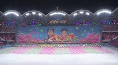 VIDEO: Spartakiáda v KLDR! Na velkolepou přehlídku dohlížel Kim