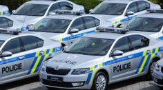 Policisté nesmí jezdit vraky! Hamáček zuří kvůli zrušené zakázce na auta