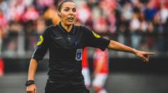 Na Euru bude první ženská rozhodčí! Z Česka žádný sudí nejede