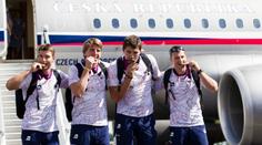 Olympionici se vrátili. Naposledy přiletěli zlatí Špotáková, Svoboda a Kulhavý